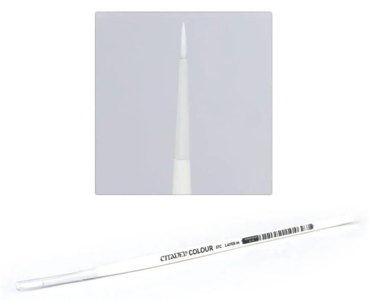 SYNTHETIC LAYER BRUSH (MEDIUM)